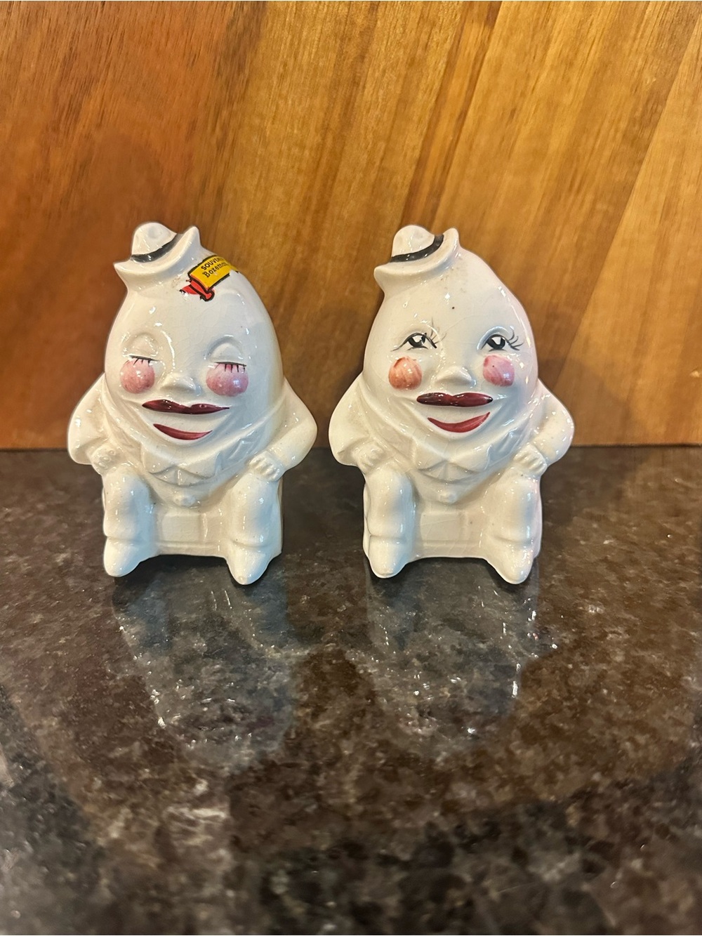 Vintage 1950’s Ceramic Humpty Dumpty Salt and Pepper Shakers - Made in Japan